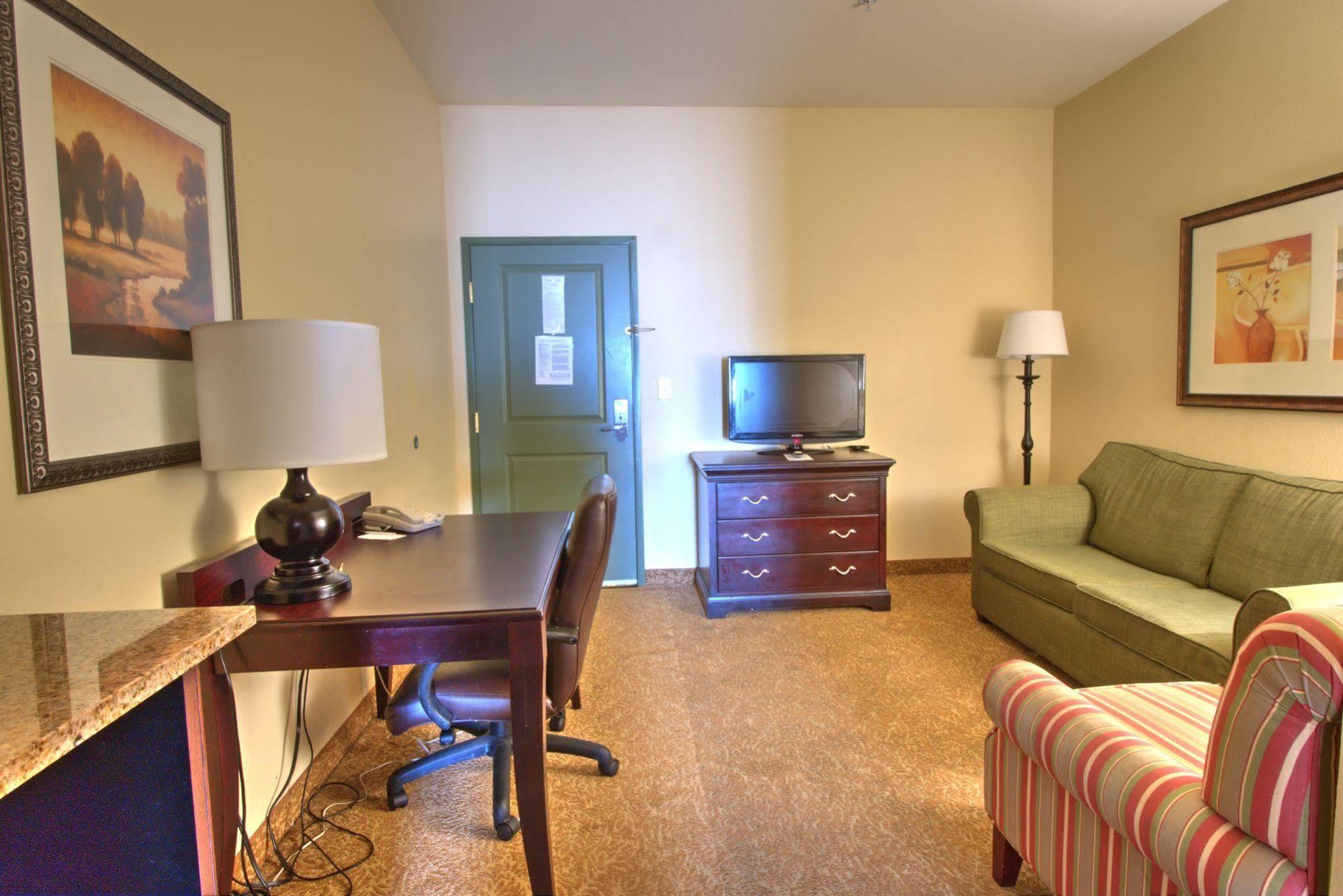 Country Inn & Suites By Radisson, Meridian, Ms ภายนอก รูปภาพ